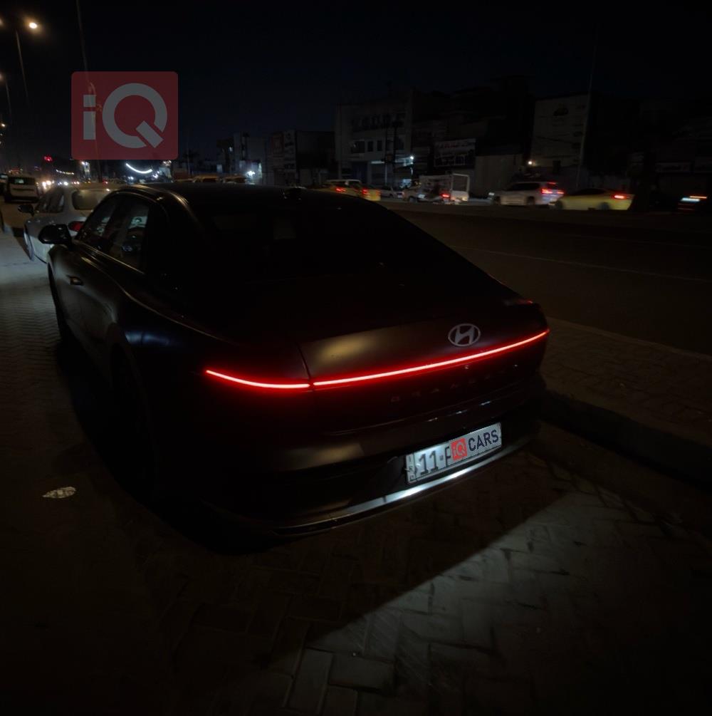 هيونداي أزيرا